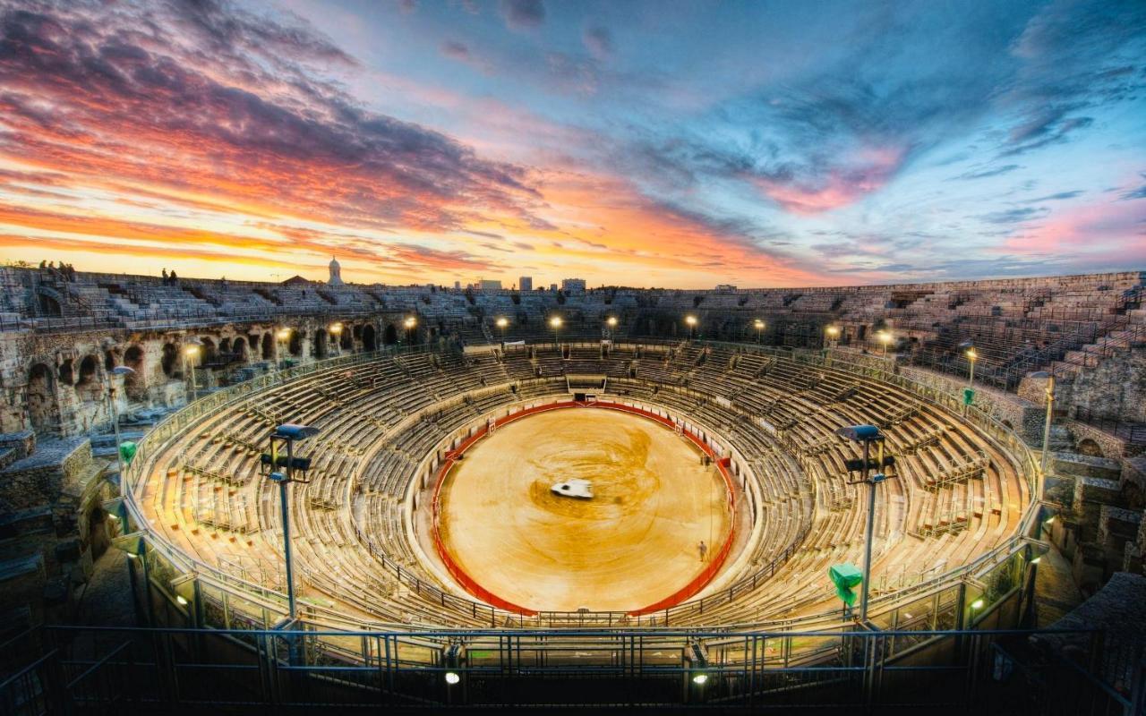 Hostel Vertigo Nimes Gare Centre Kültér fotó